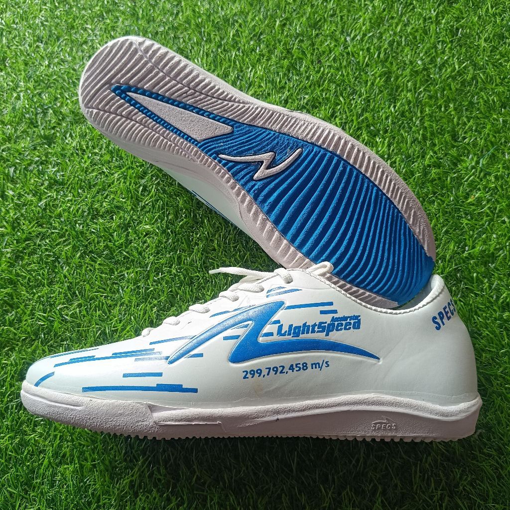SEPATU SEPAKBOLA SOCCER SPECS SEPATU SPECS BOLA ACCELERATOR LIGHSPEED REBORN 2025 WHITE BLUE PUTIH B