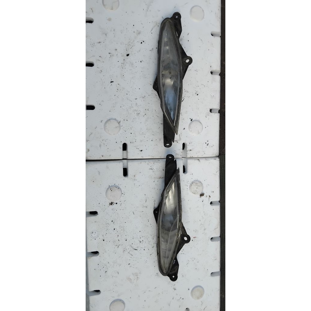 Lampu Sein Depan Satu Set Beat Fi