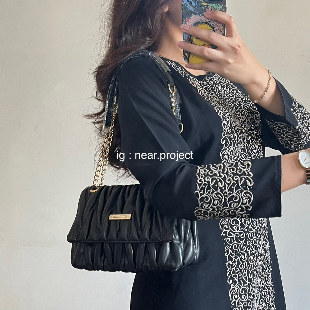 [LIMITED EDITION] Tas Selempang Wanita Quilted Premium – Tas Cewek Elegan Rantai Emas, Tas Bahu Styl