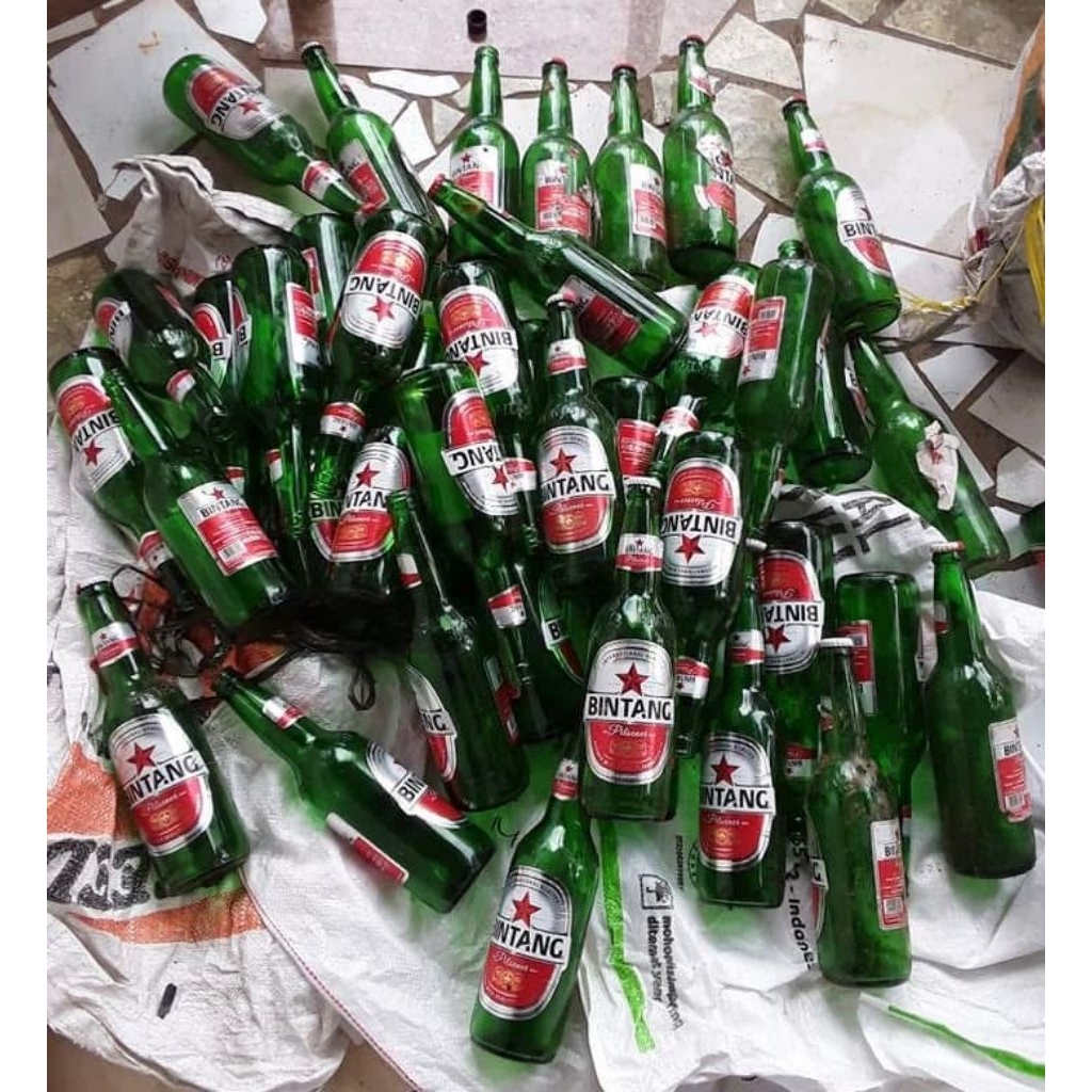 botol bir (kosong-tidak ada isi)