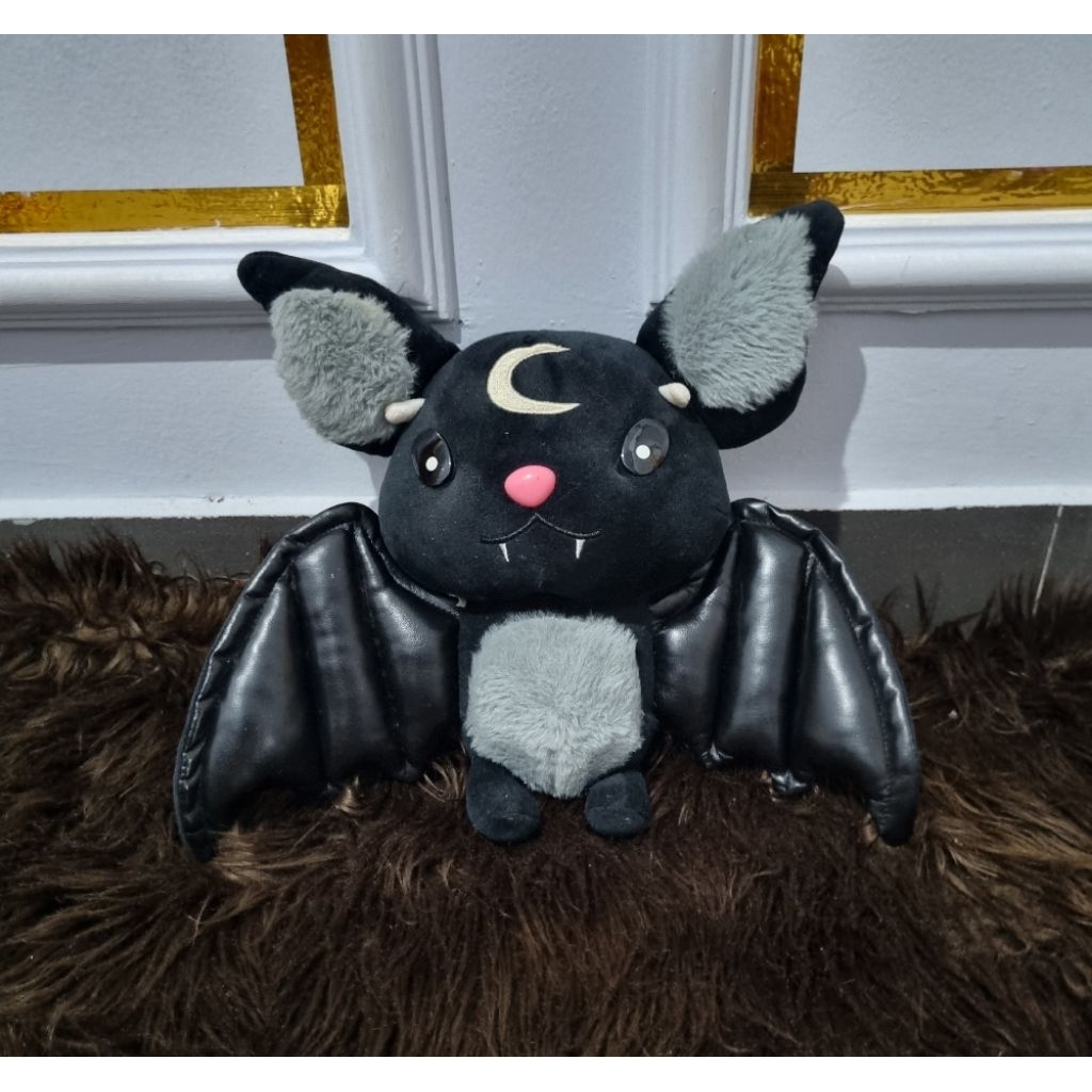 BONEKA KELELAWAR FORGY