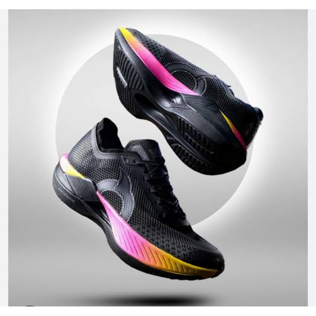 Sepatu Ortuseight Pria Running Sneakers Cowok Terbaru Ortuz Eight 38-44 sepatu lari pria wanita snea