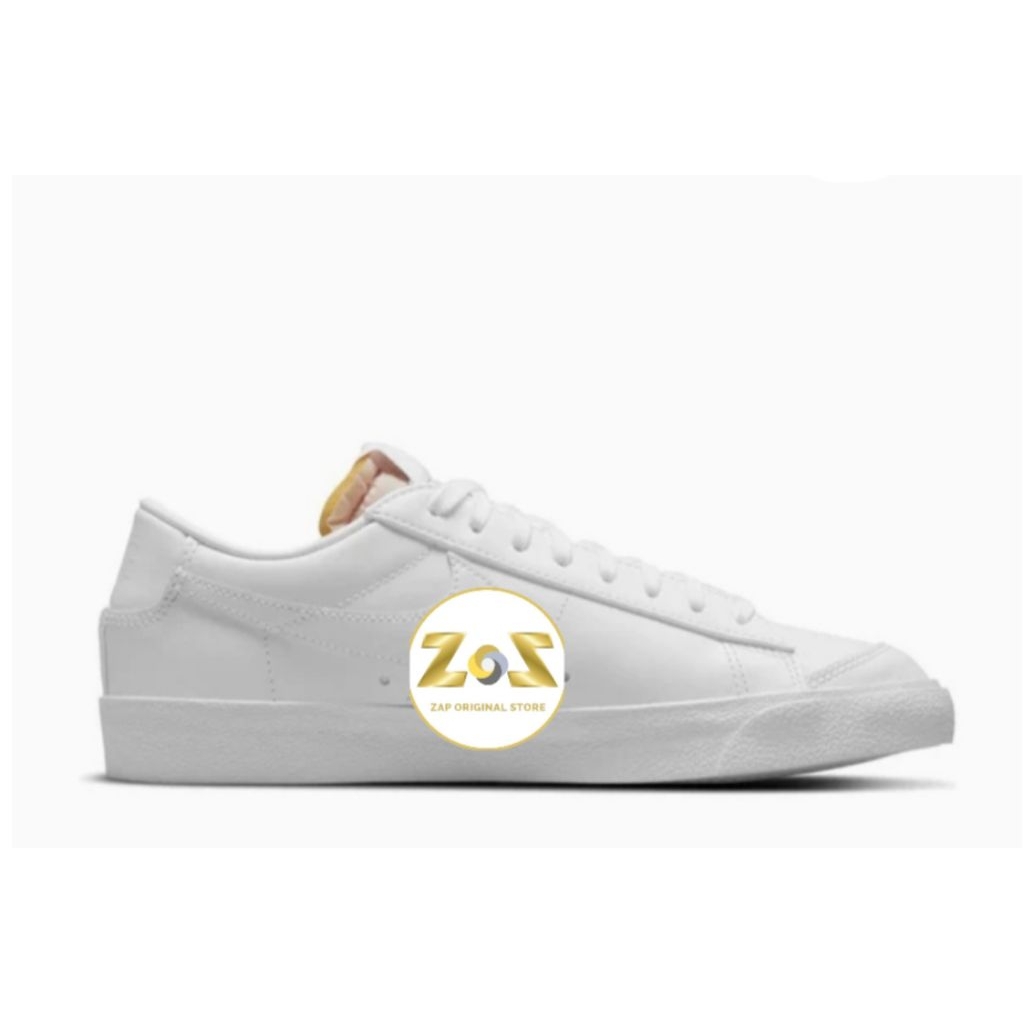 Sepatu NK women's Blazer Low 77 white Leather DC4769-101