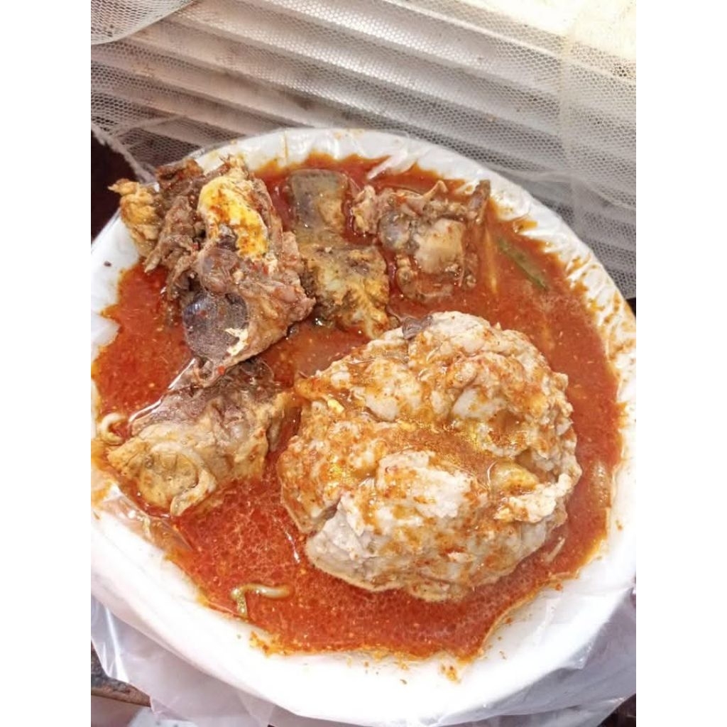 

seblak bakso sedang isi daging