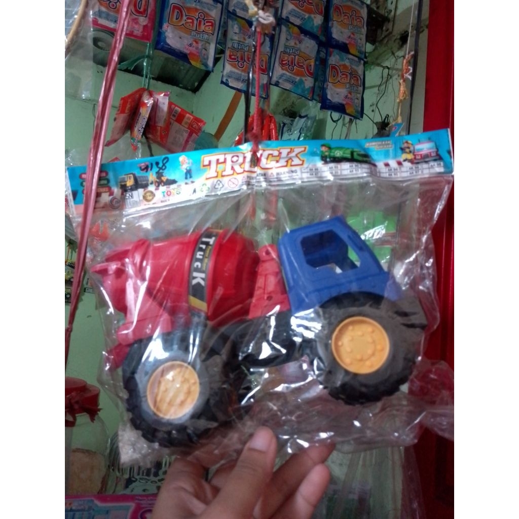 Truck Molen Mainan anak laki-laki