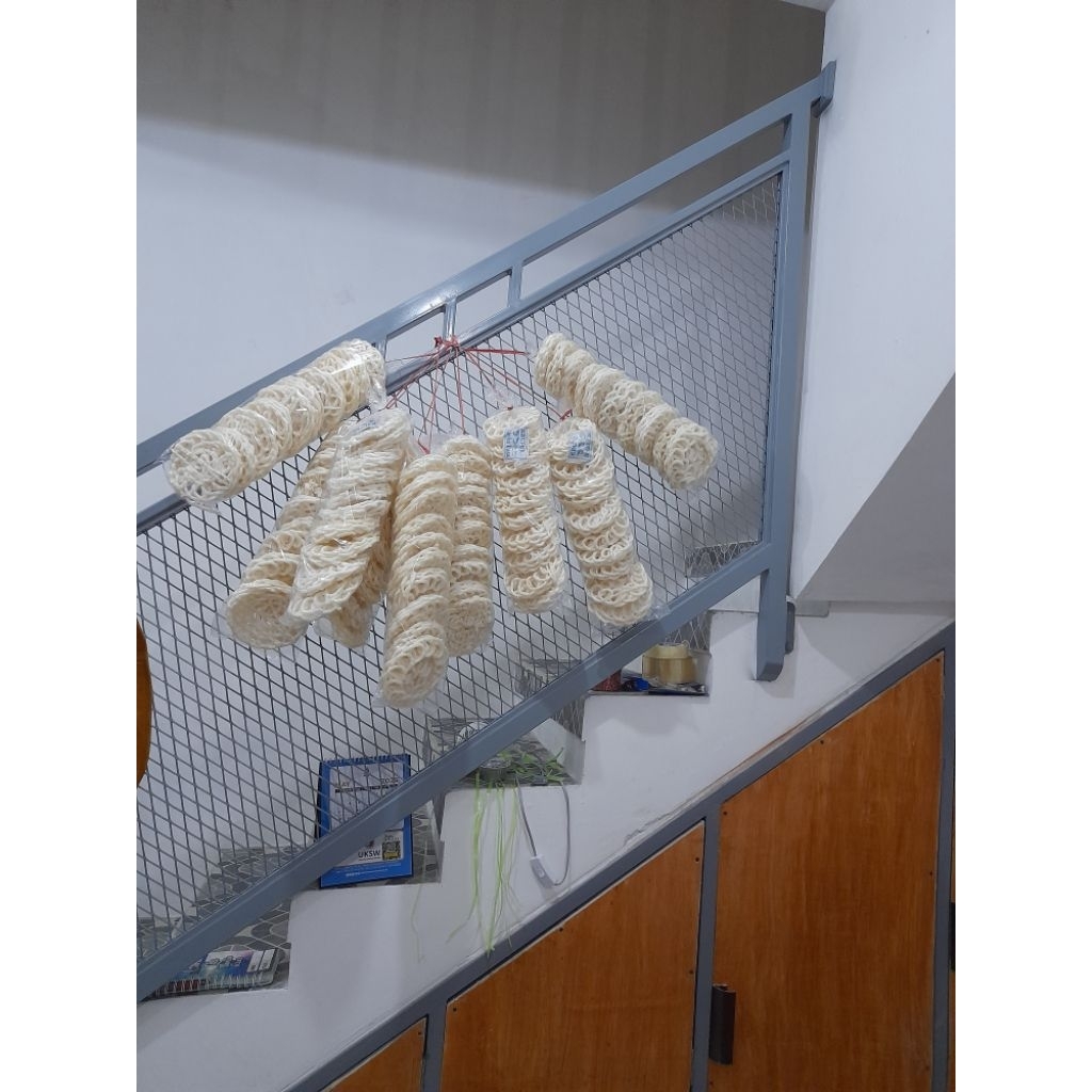 

Warung Makan Harmoni A7 Krupuk Bulat Isi 9biji