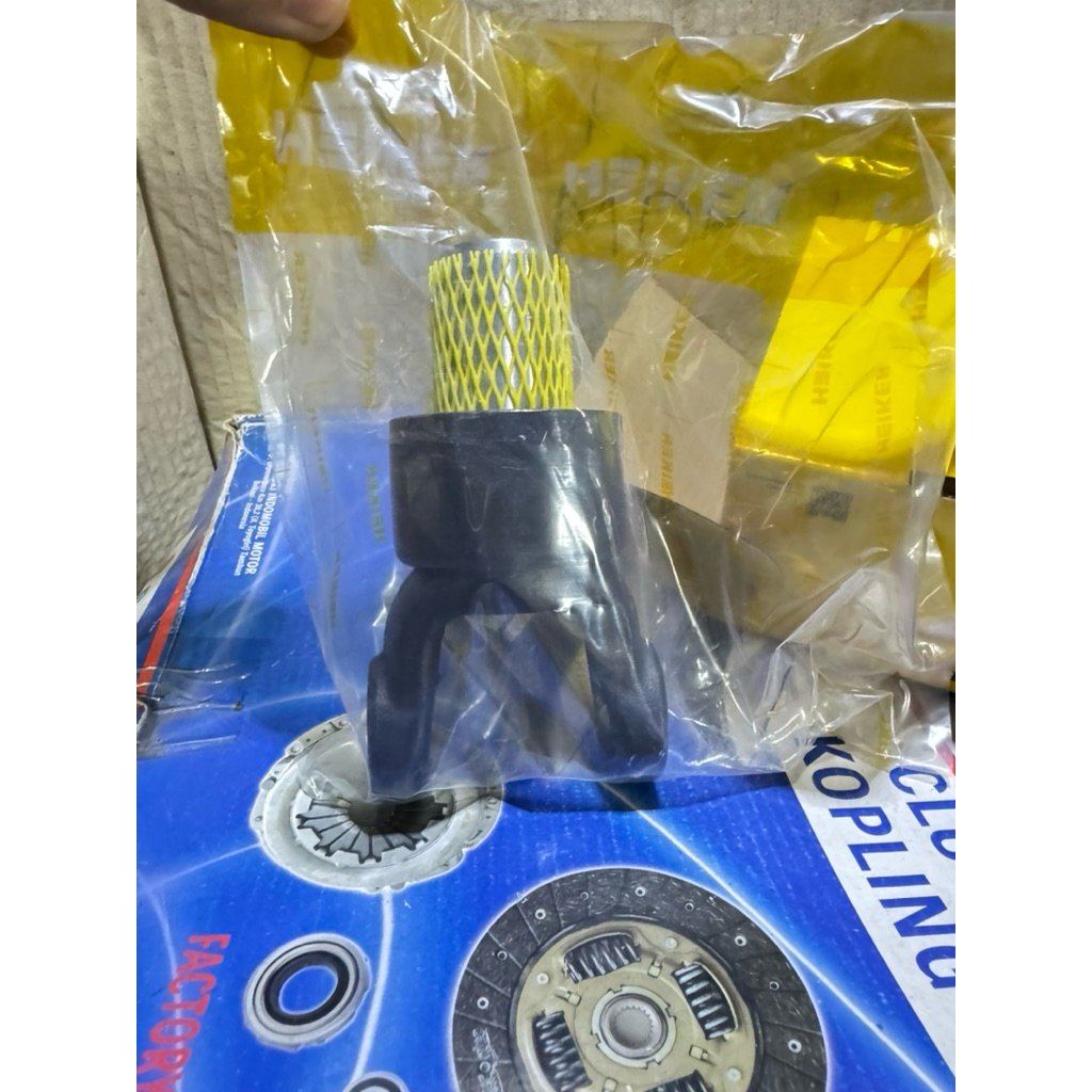 Yoke Kopel Suzuki Futura Karburator