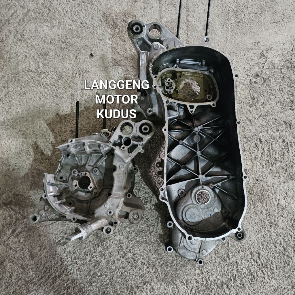 Crankcase kalter krengkes blok block nomer mesin kanan kiri new nmax n max 155 vva led aerox connect