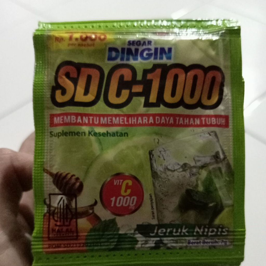 

SEGAR DINGIN SD C-1000 jeruk nipis suplemen kesehatan dari wingsfood 1 renceng isi 12