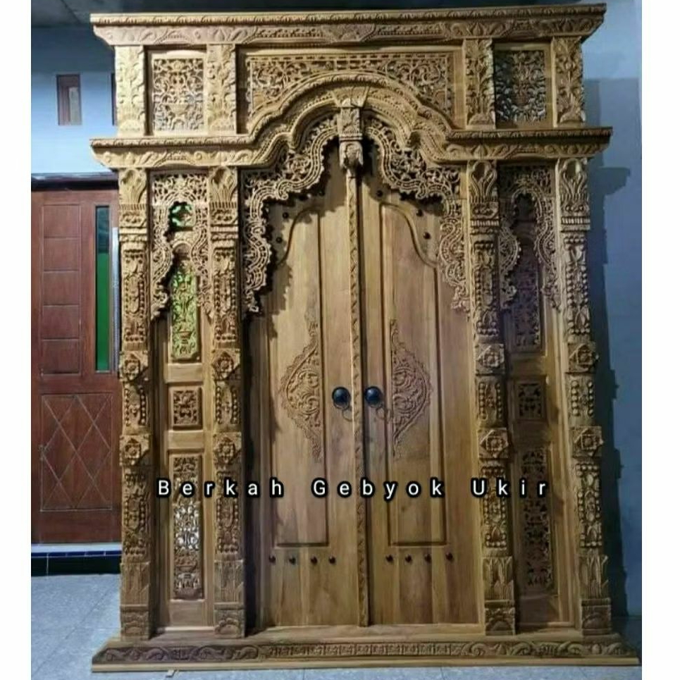 Pintu rumah gebyok jawa/pintu gebyok kayu jati ukir Jepara
