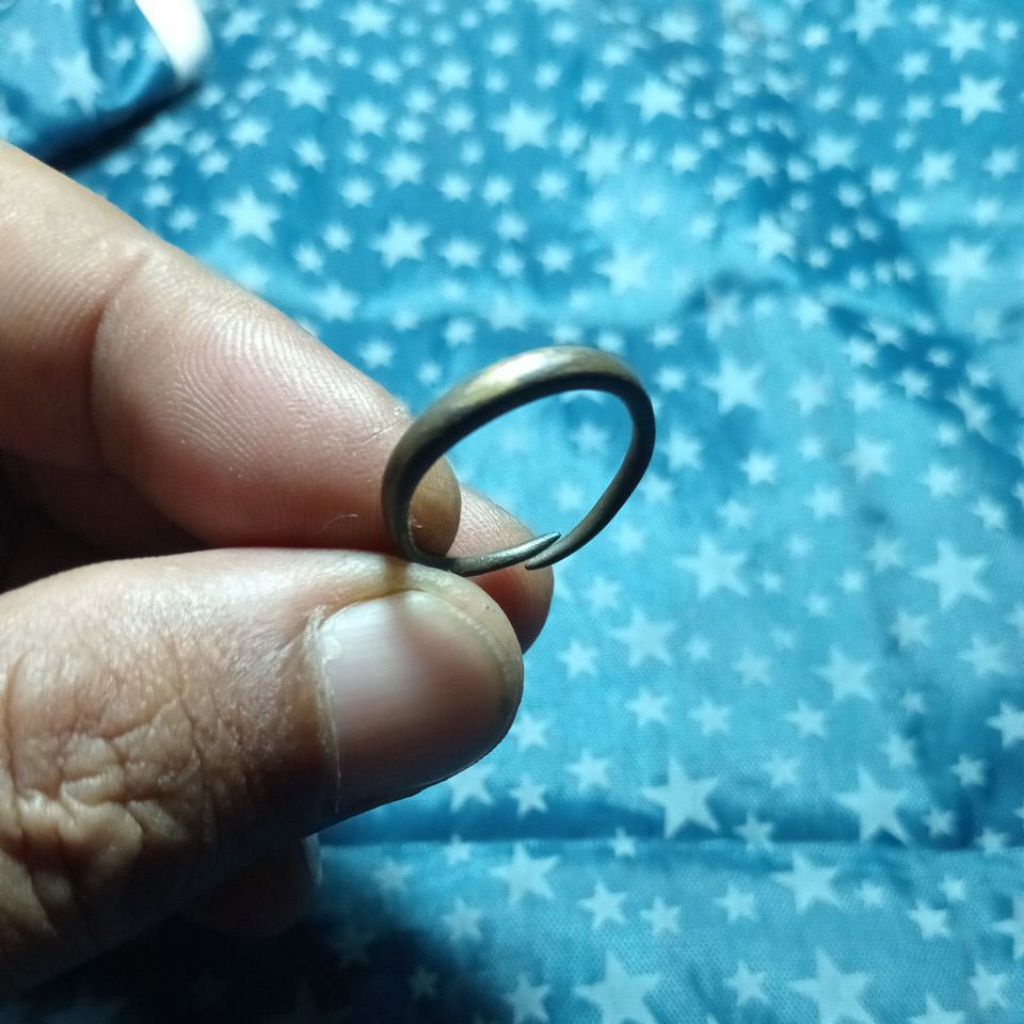 cincin kabudan temuan sungai