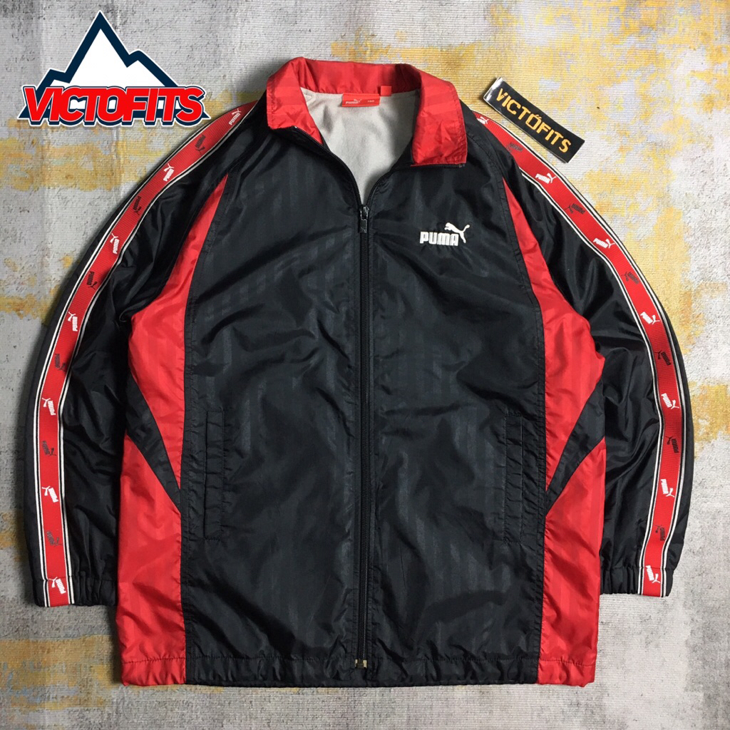Jaket Windbreaker Poema Tapped