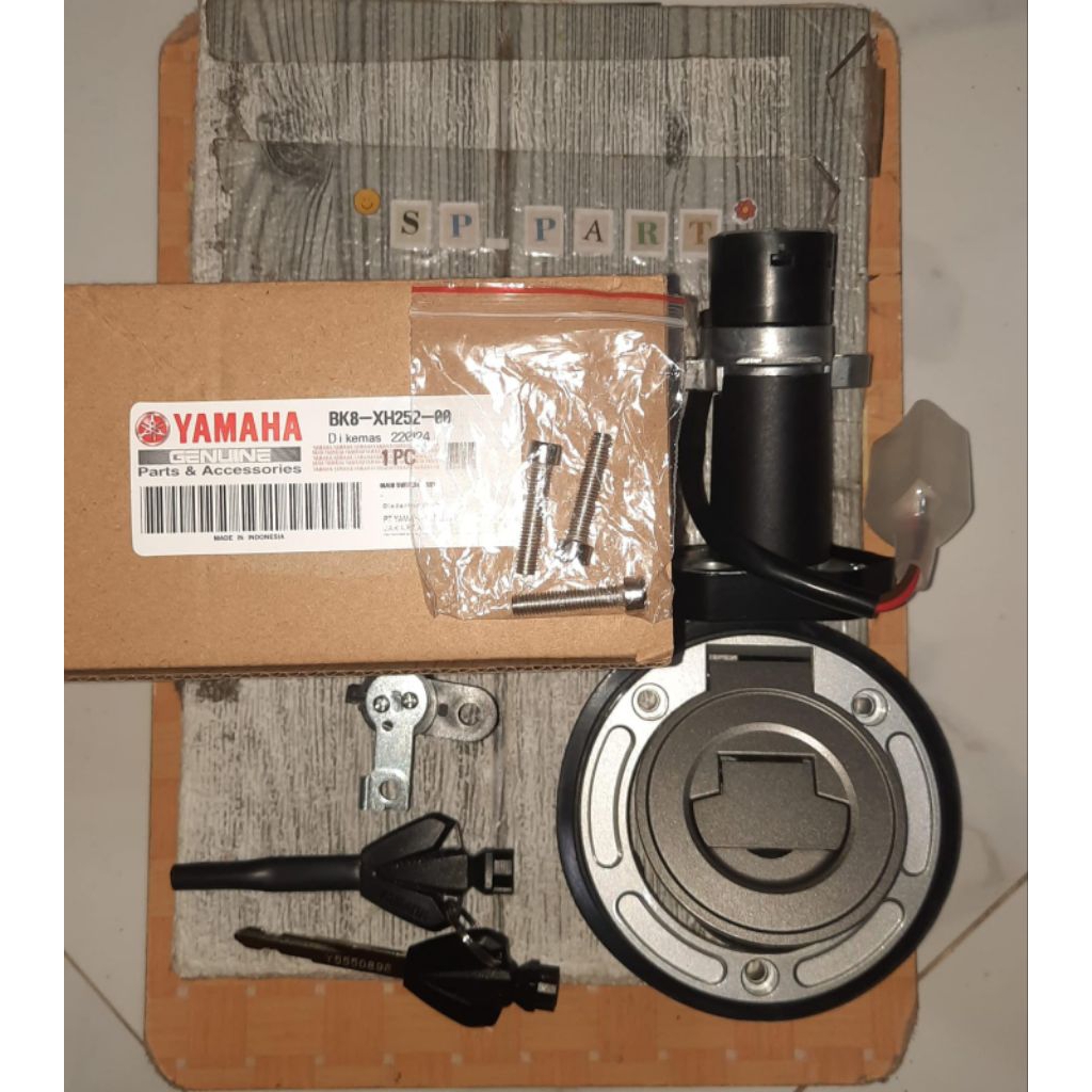 KUNCI KONTAK VIXION NEW/VIXION R/R15 NEW LED 2017-2020 (BK8)