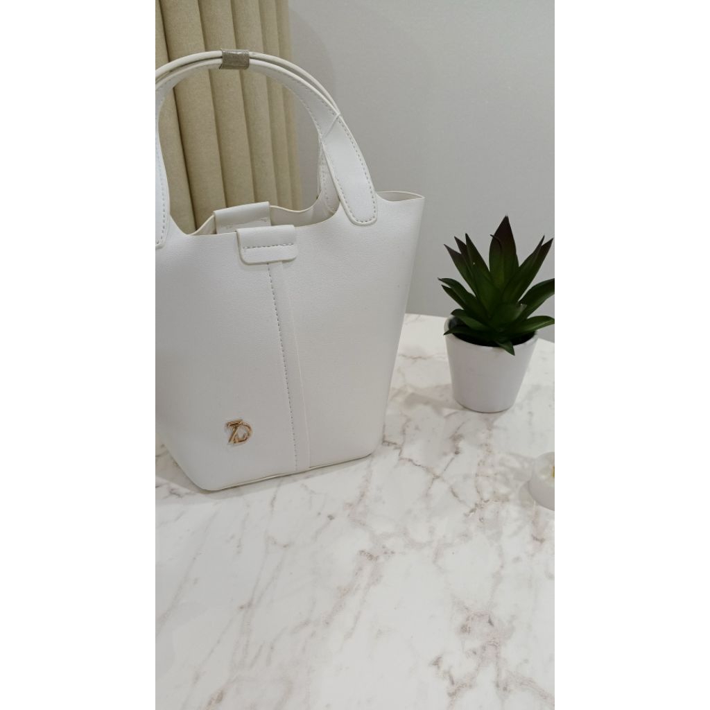 MEGHAN BAG - OFF WHITE