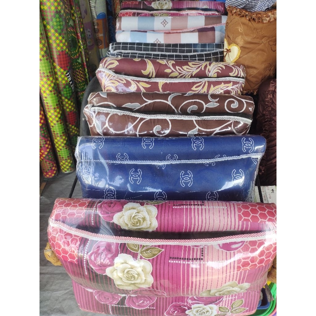 tilam lipat atau matrastidur