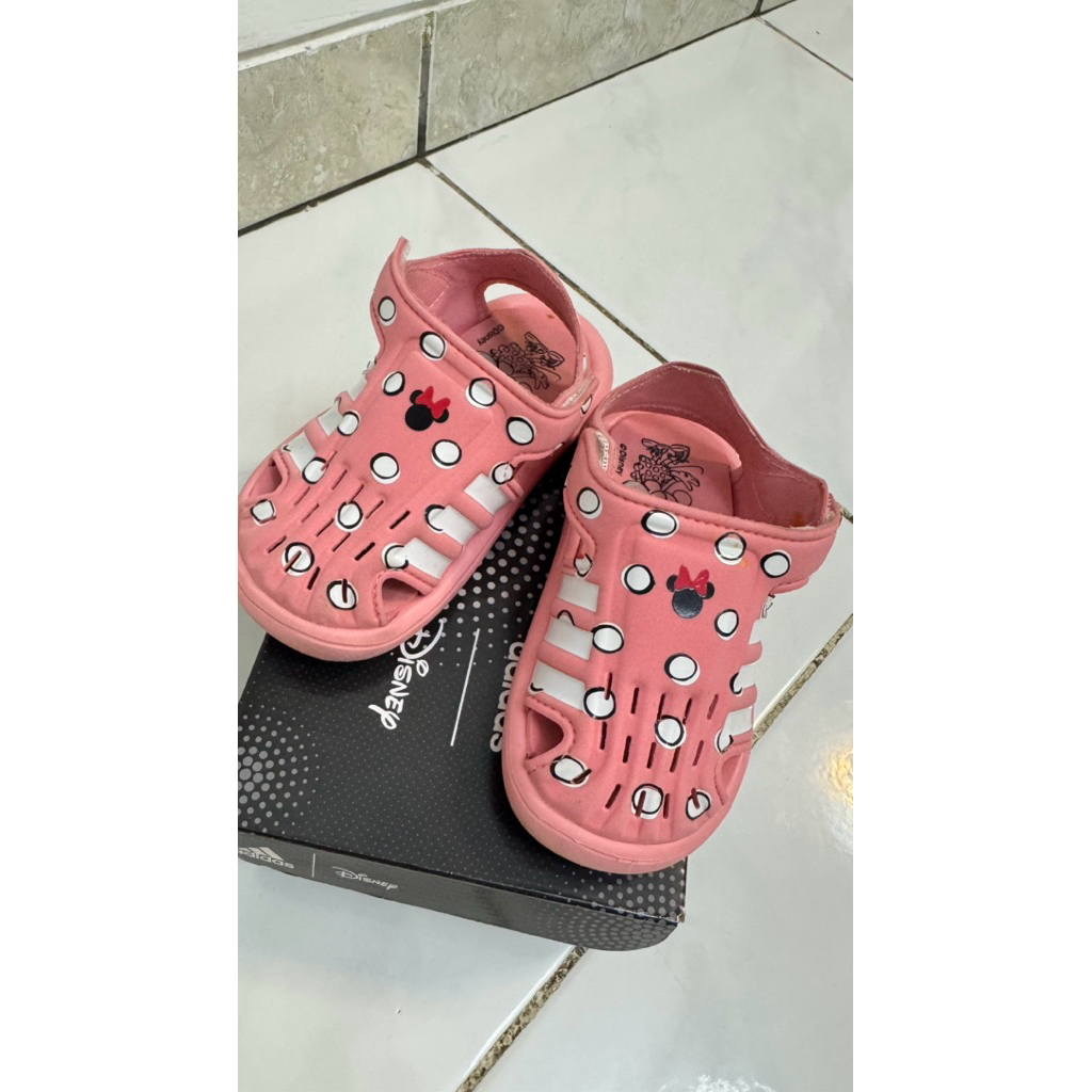 sandal anak adidas disney preloved