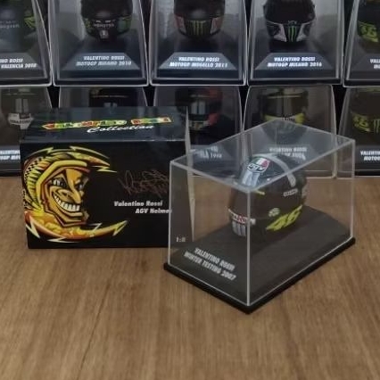 Minichamps Valentino Rossi 1/8 helmet MotoGP Winter Testing 2007.