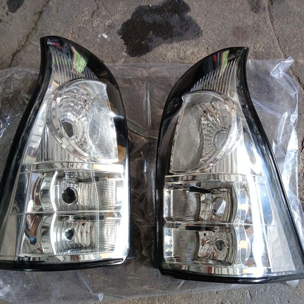 Stoplamp avanza 2012-2014