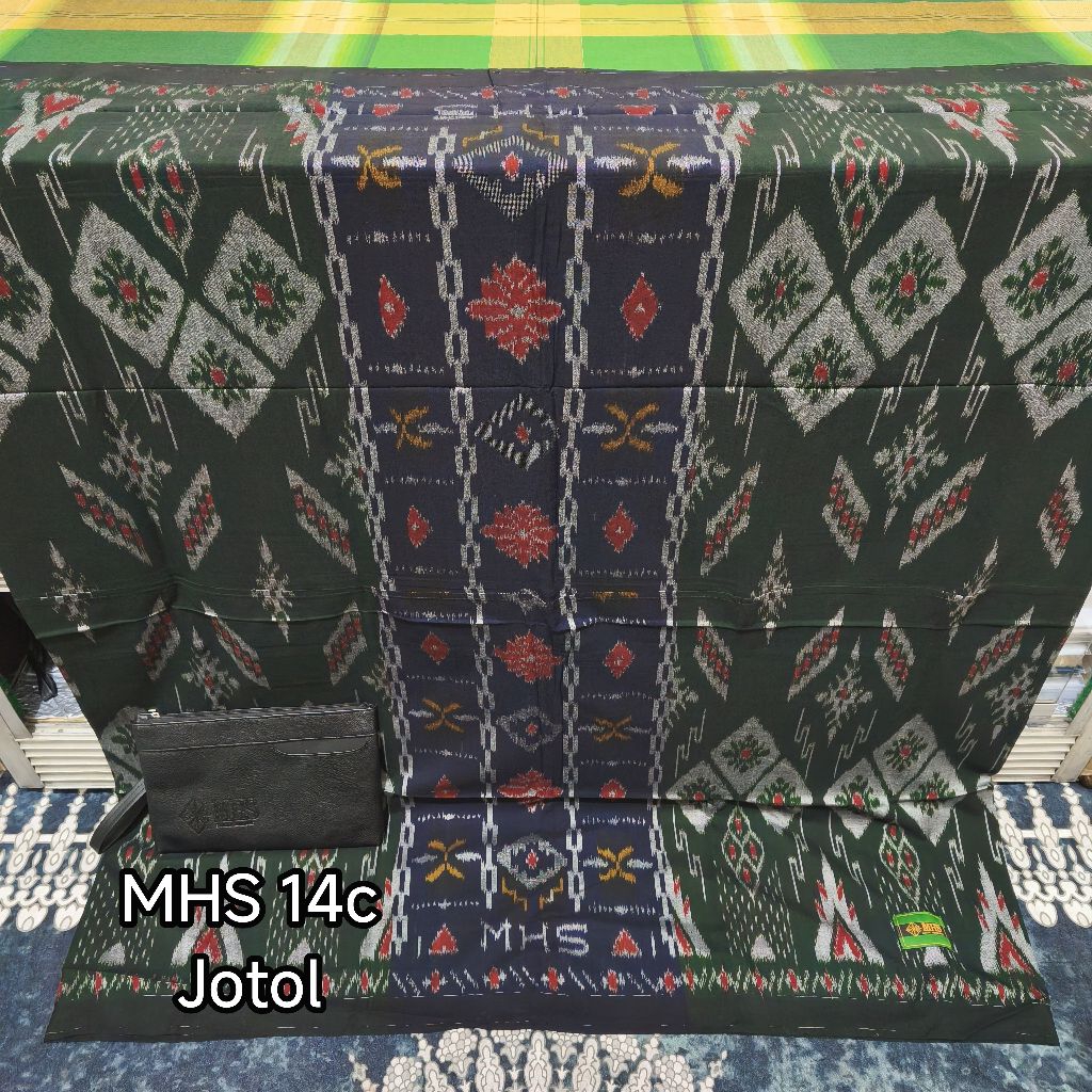 MHS-14 Sarung Goyor Super ATBM Tenun Tangan Tradisional
