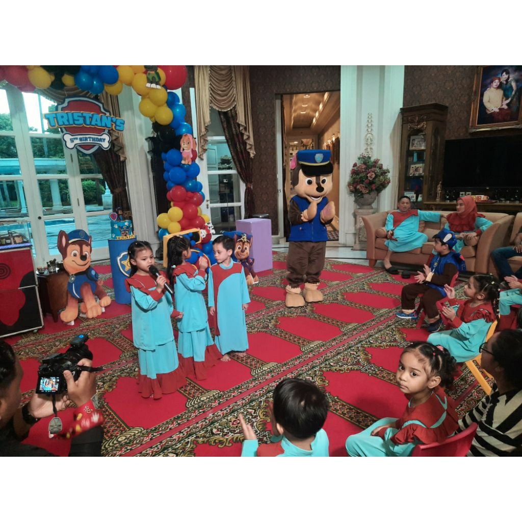 Sewa Badut Karakter ulang tahun