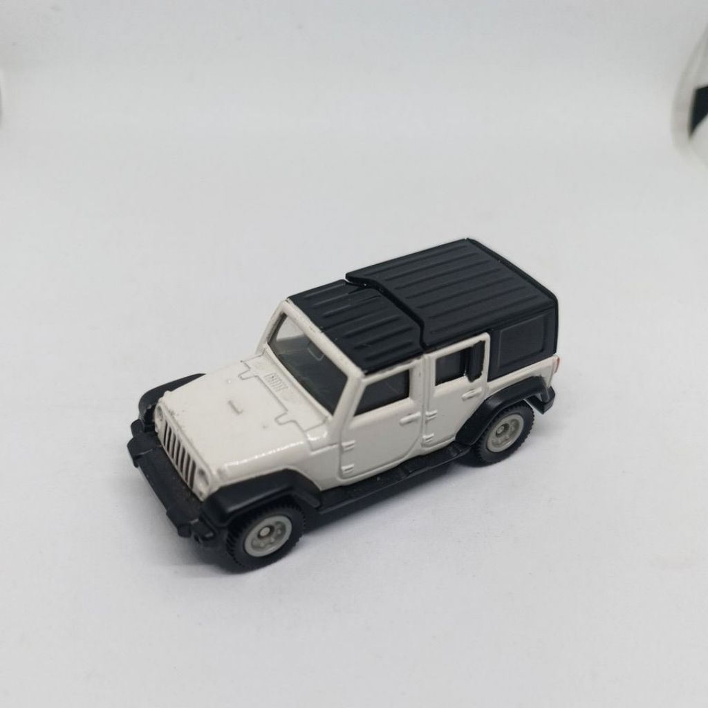 Tomica Lose Jeep Wrangler Putih