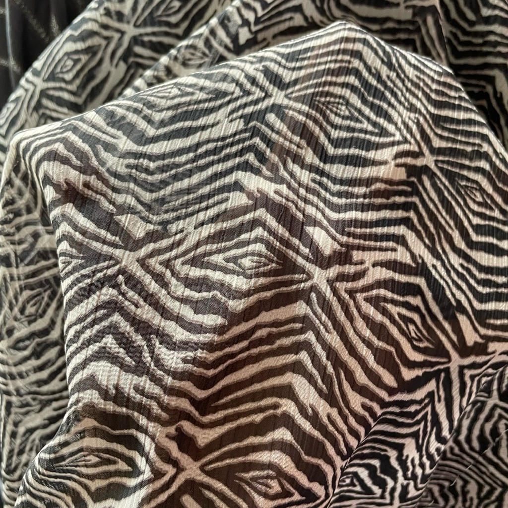 kain ceruty yoryu motif zebra premium - kain sifon yoryu original - kain zara ceruty bs