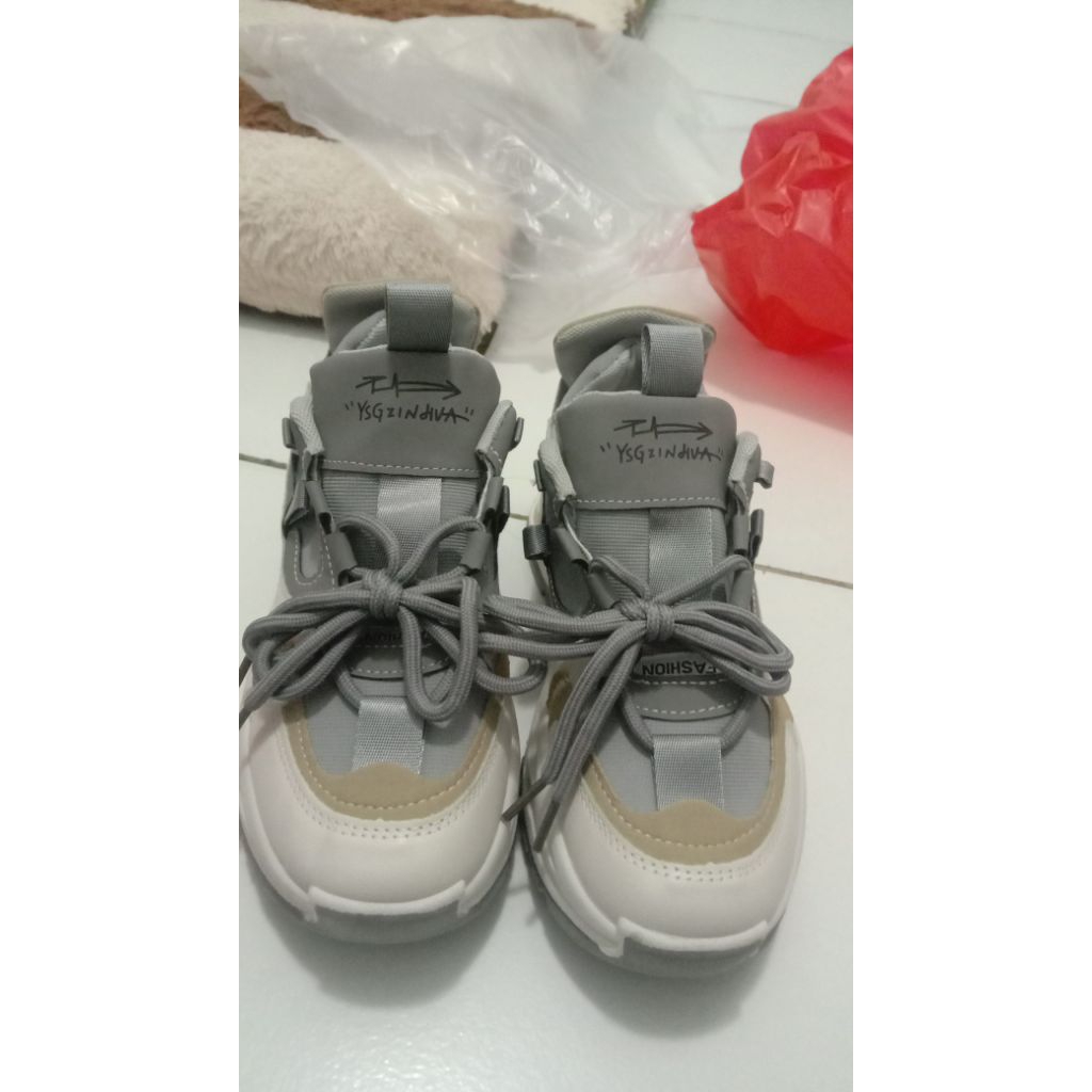 sepatu jiso