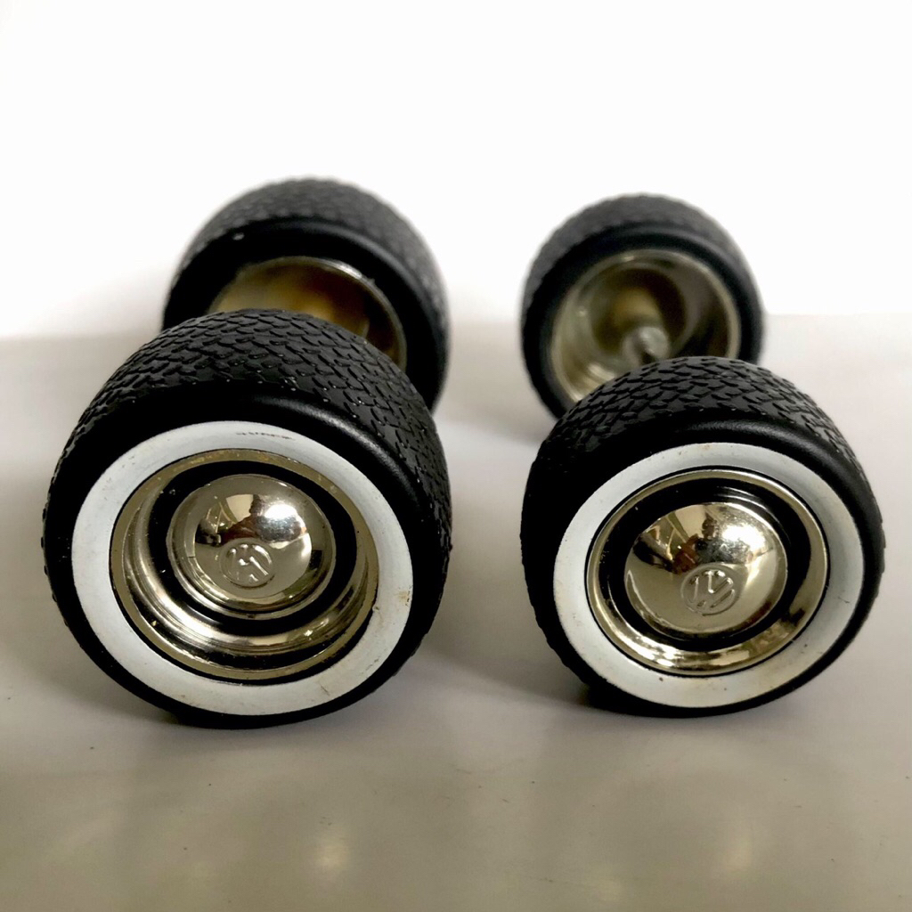 velg + as 1/24 ex Jada Vw Bus