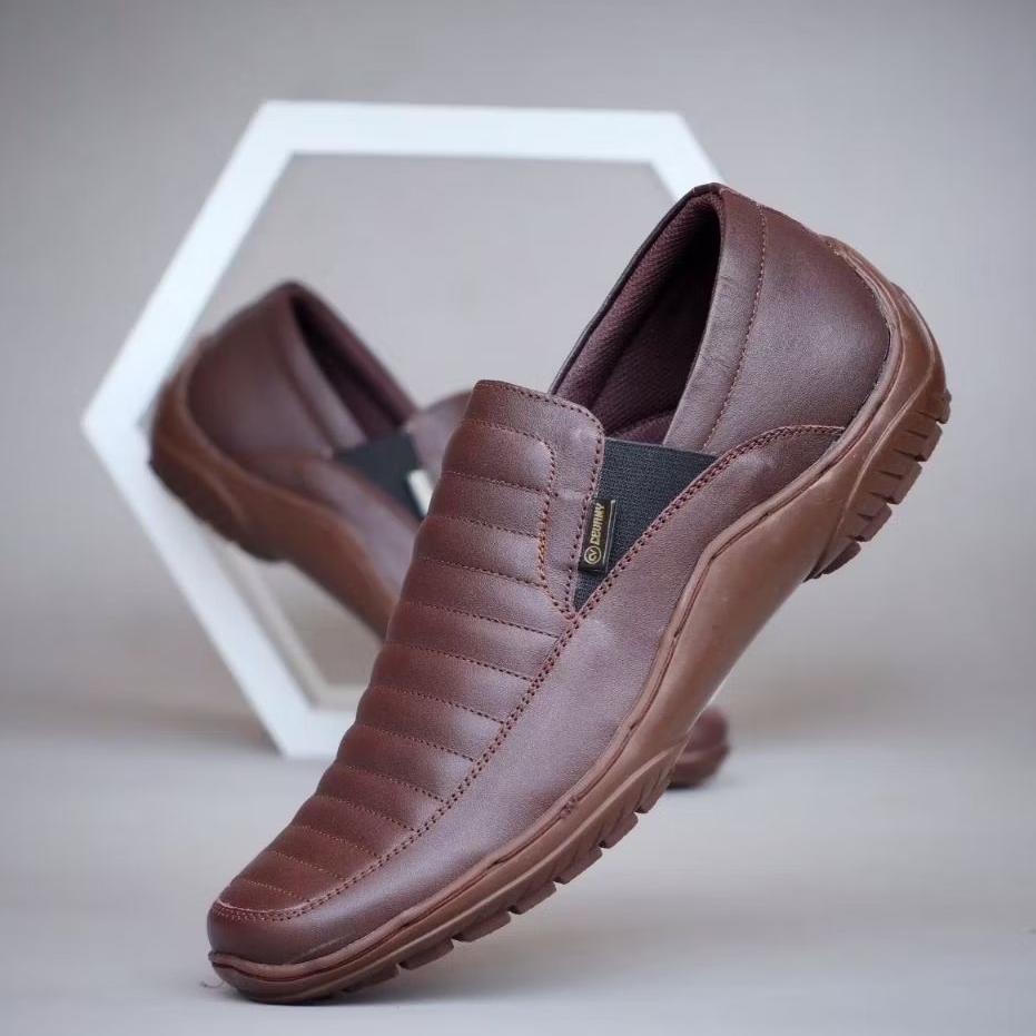 Sepatu Kasual pria Kulit Asli Sepatu Slip On Pantofel Pansus Formal