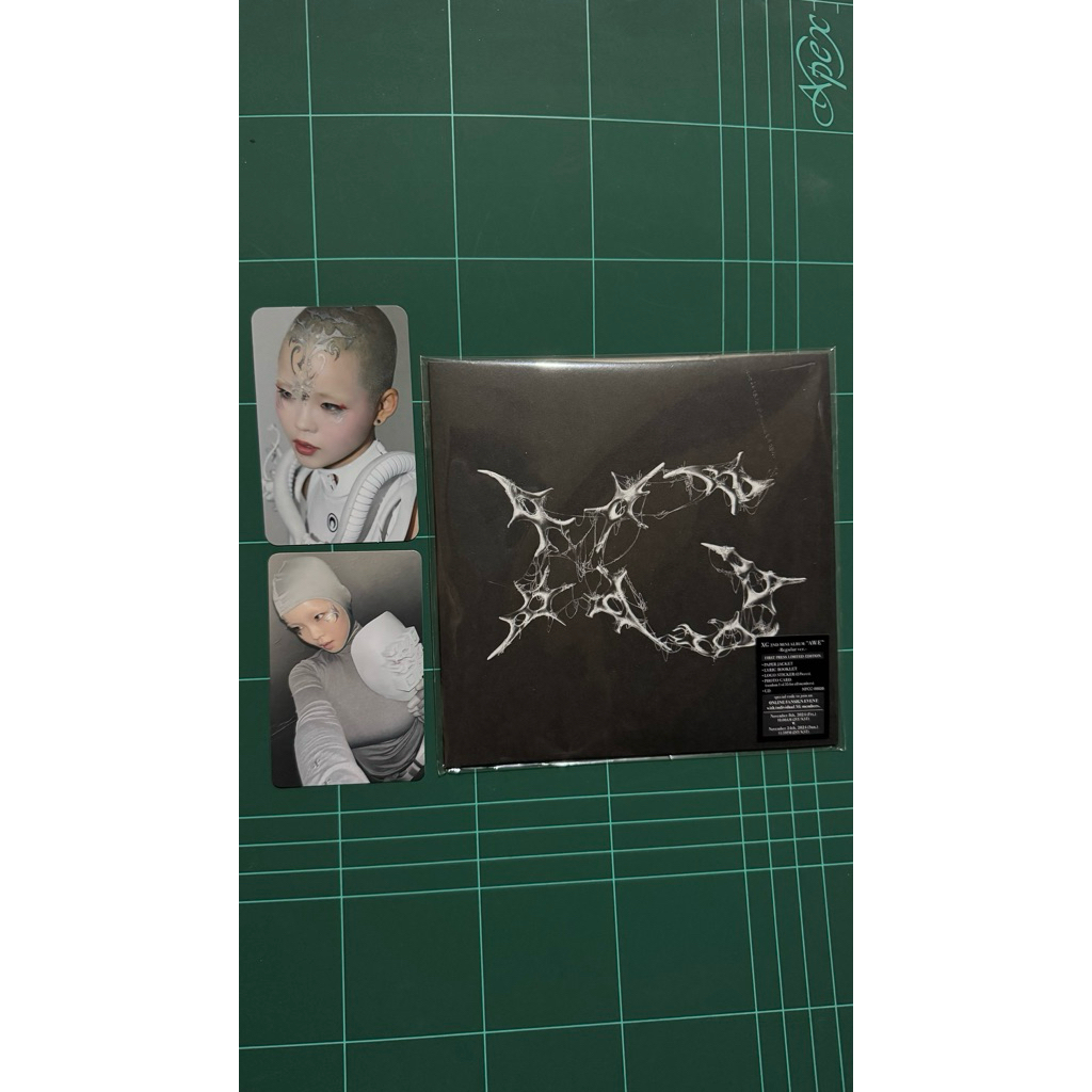 Original XG 2nd Mini Album AWE Standard Version