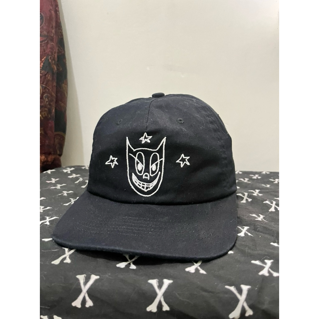 STRAY RATS CAP LOGO BLACK EMBRODI