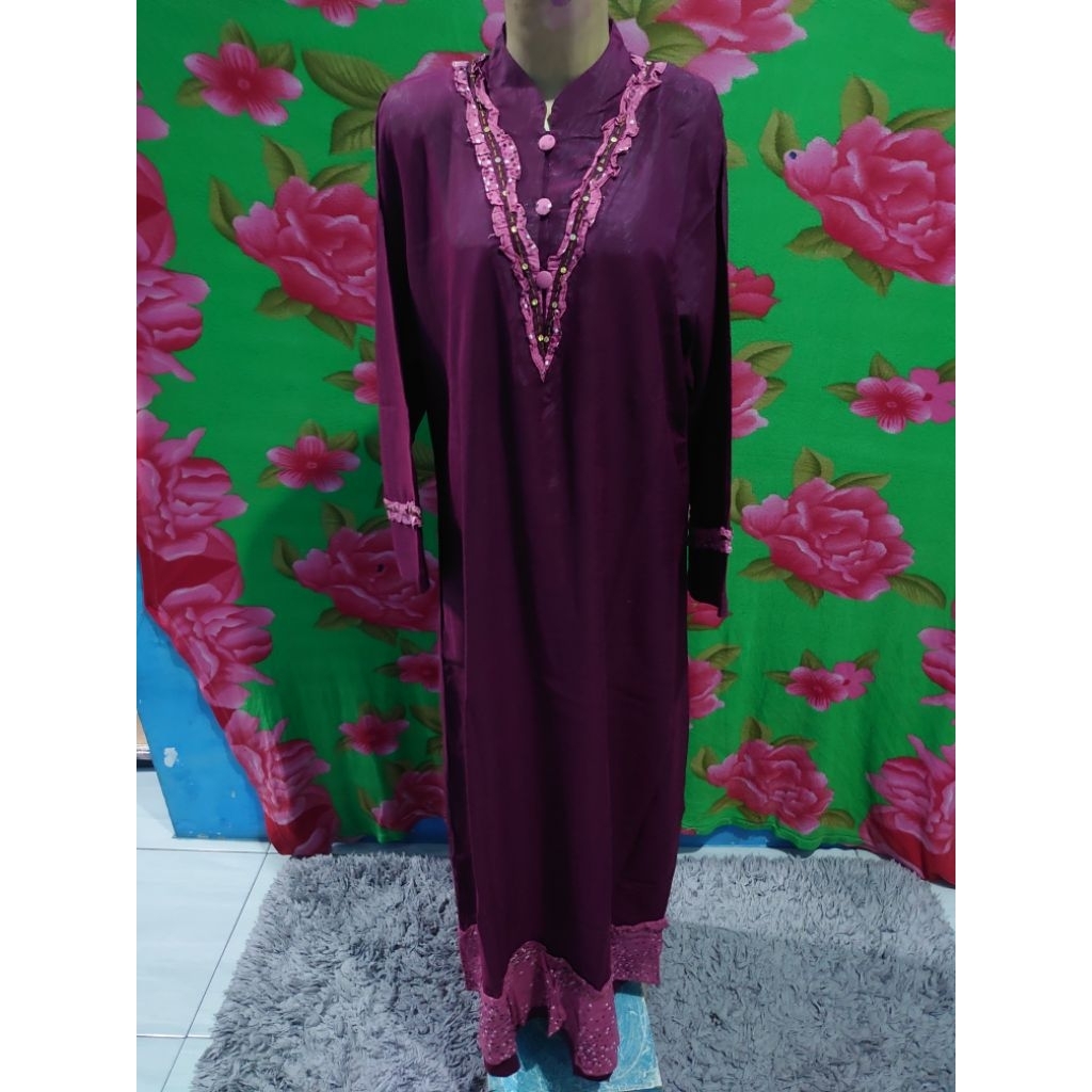 gamis wanita warna ungu terong