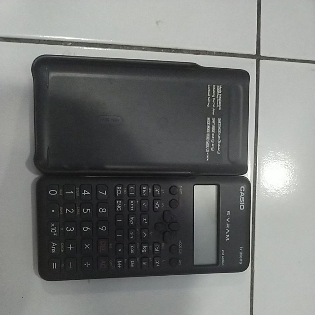 

preloved kalkulator casio scientific tipe type fx-350MS 2nd edition
