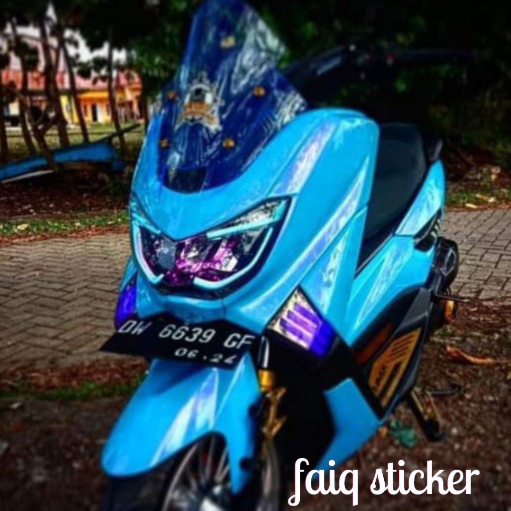 sticker skotlet ice blue skotlet biru muda