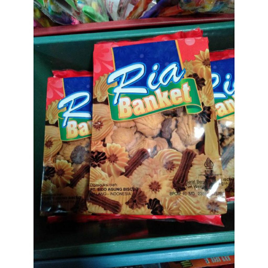 

Ria Banket Biskuit Renyah
