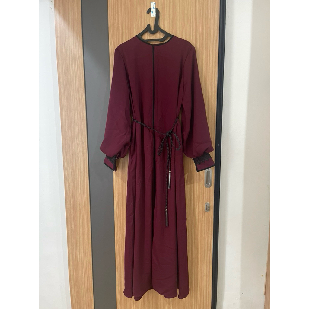 Gamis merah maroon