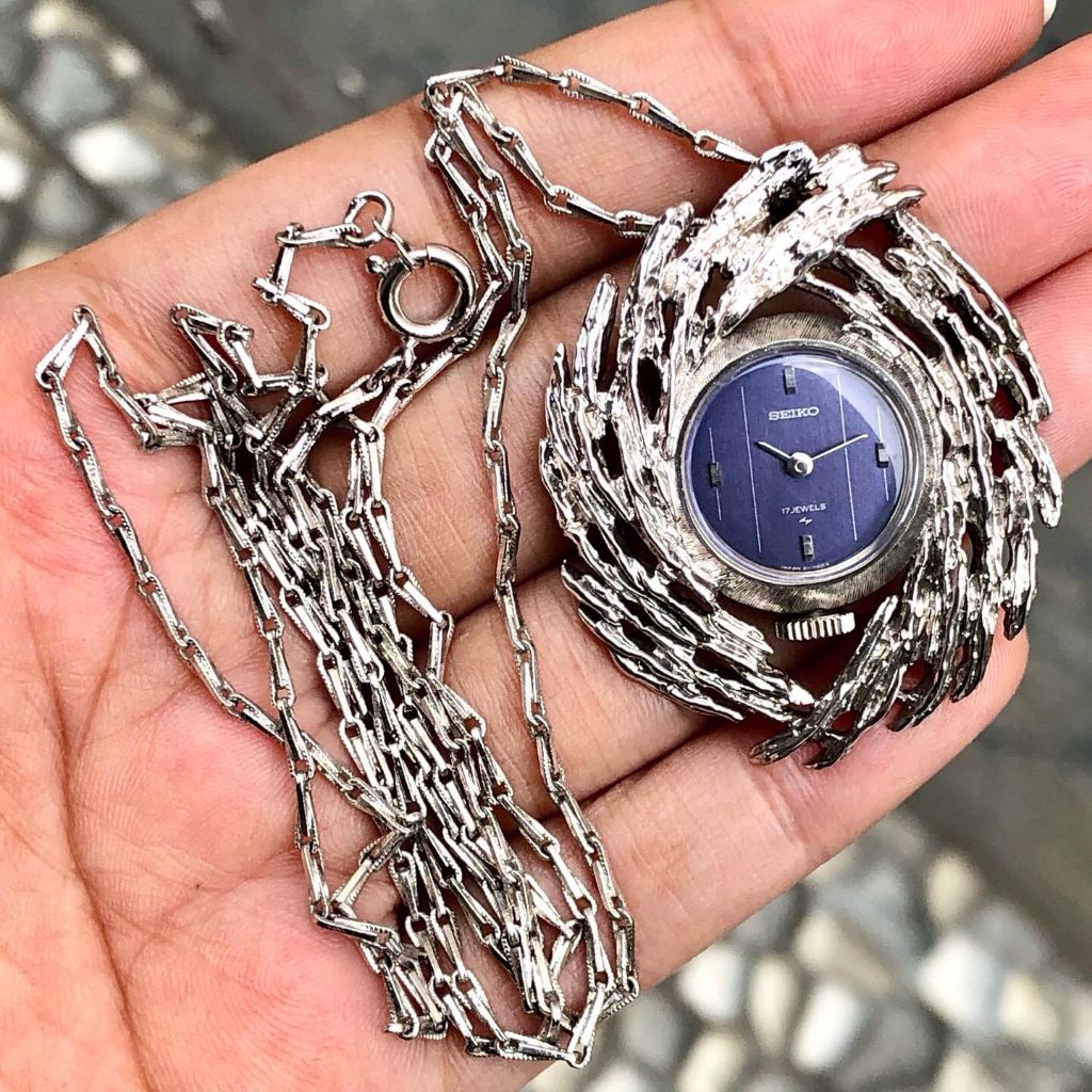 Seiko Necklace Watch 21-0210