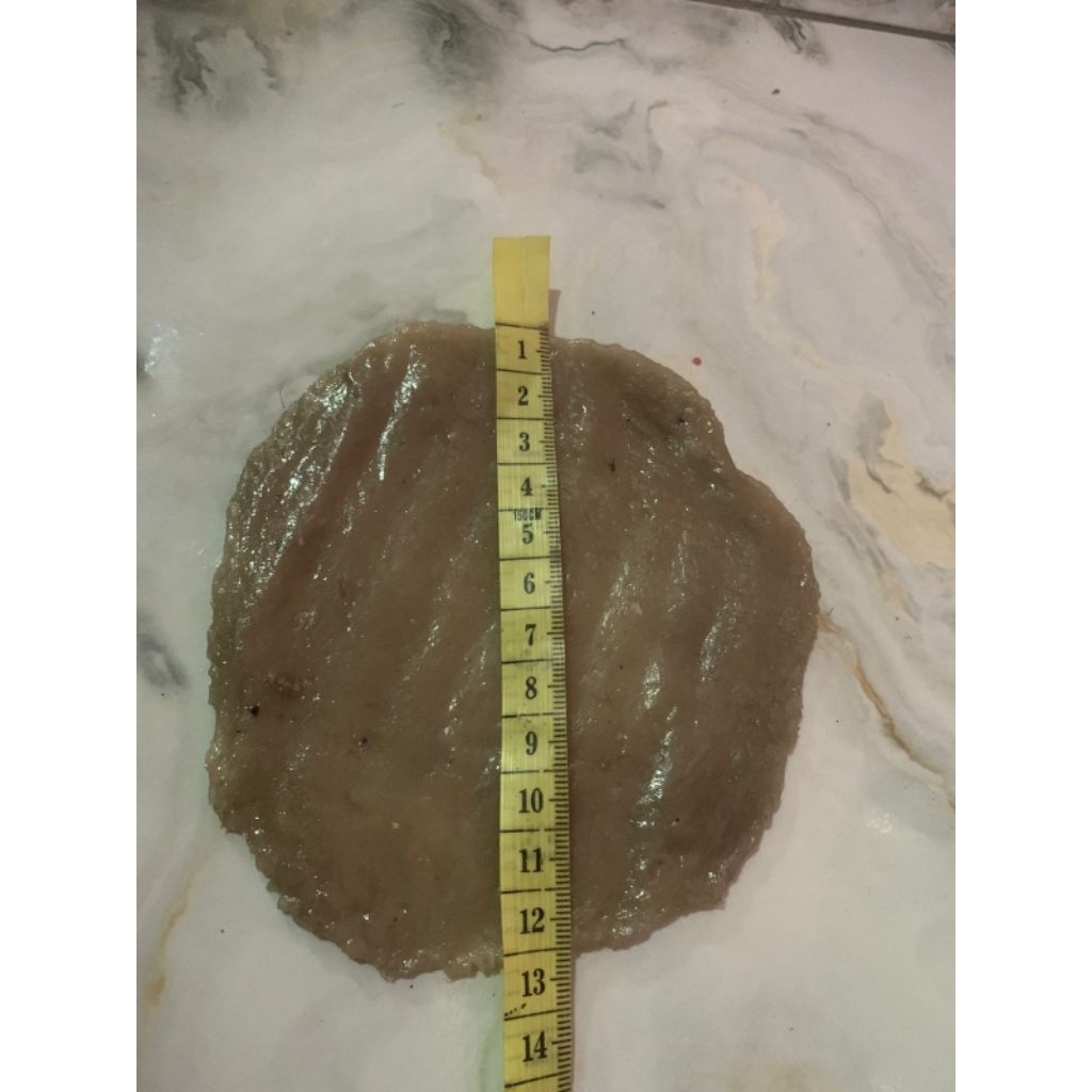 

KELEMPANG MENTAH PALEMBANG KEC SP PADANG OKI ( KELEMPANG BESAR 1kg)