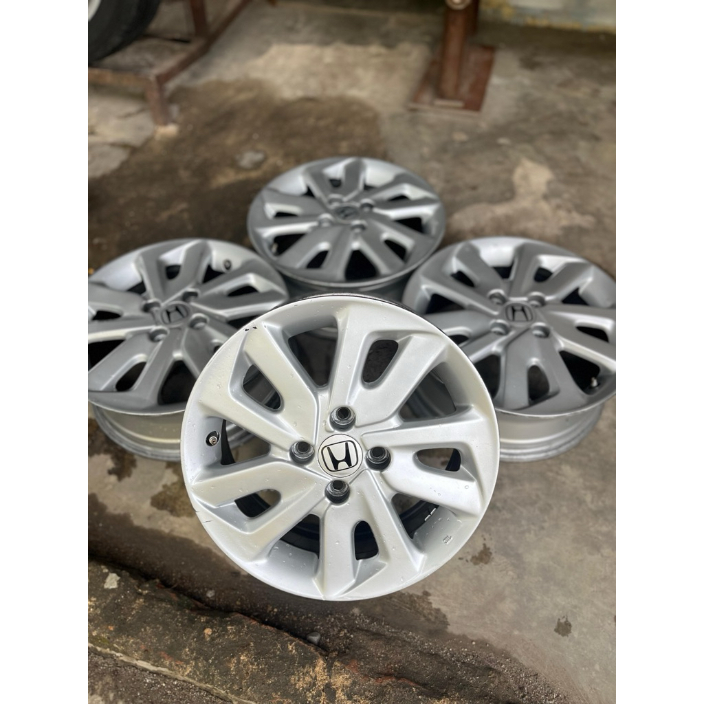velg original mobilio