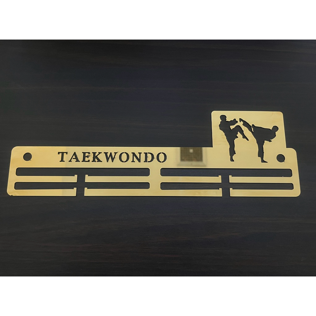 TEMPAT MEDALI STAINLESS GOLD MIROR CABANG OLAHRAGA TAEKWONDO / GANTUNGAN MEDALI MEDAL HANGER