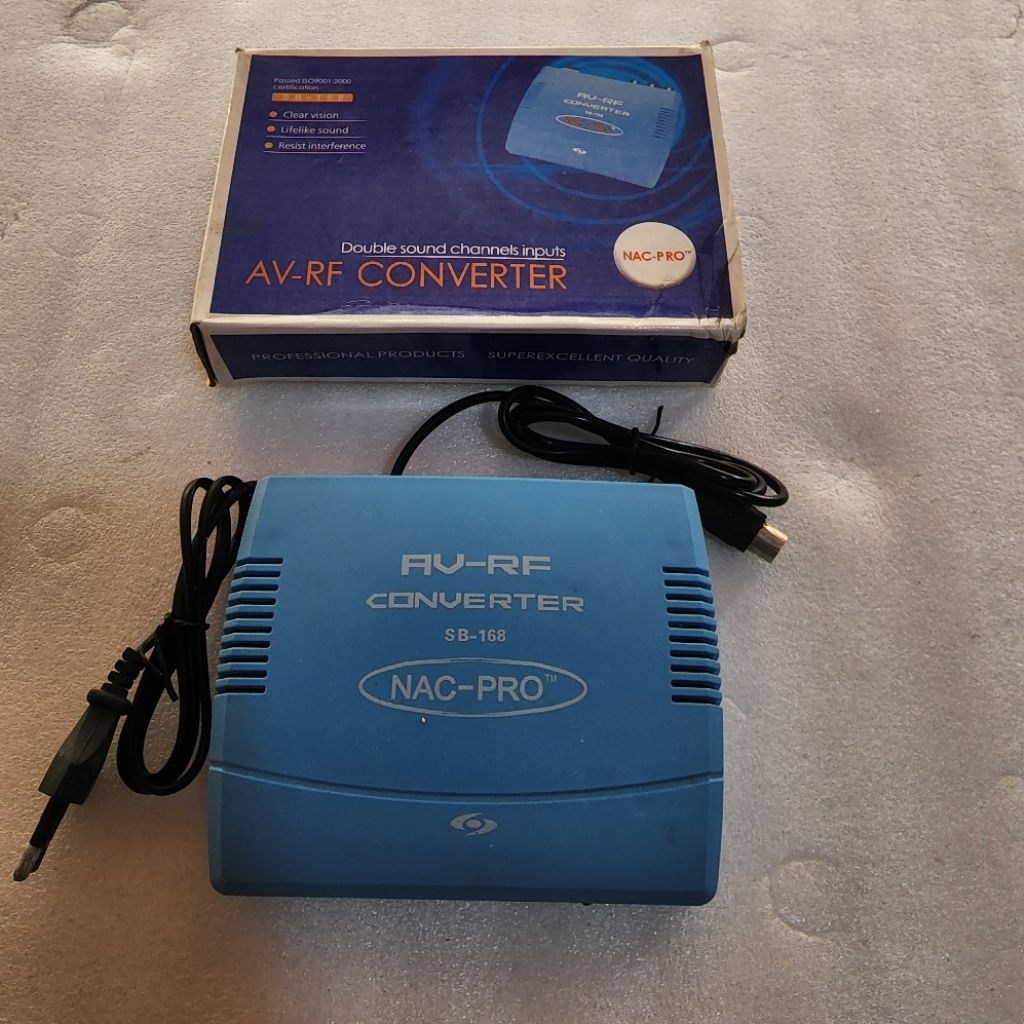 Converter Pengubah Sinyal TV RCA AV ke RF Radio Frekwensi VHF