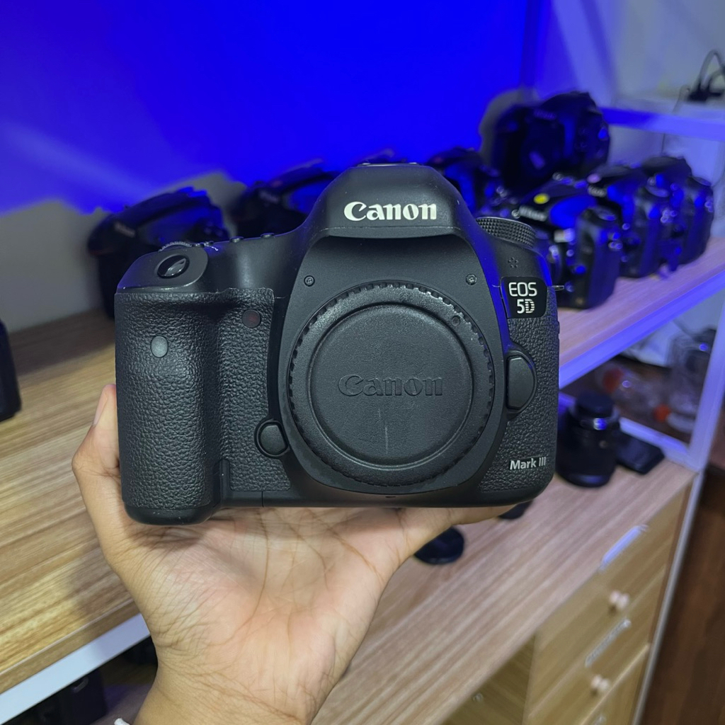Canon 5d mark iii 5d3 5diii sc 50k fullsetbox