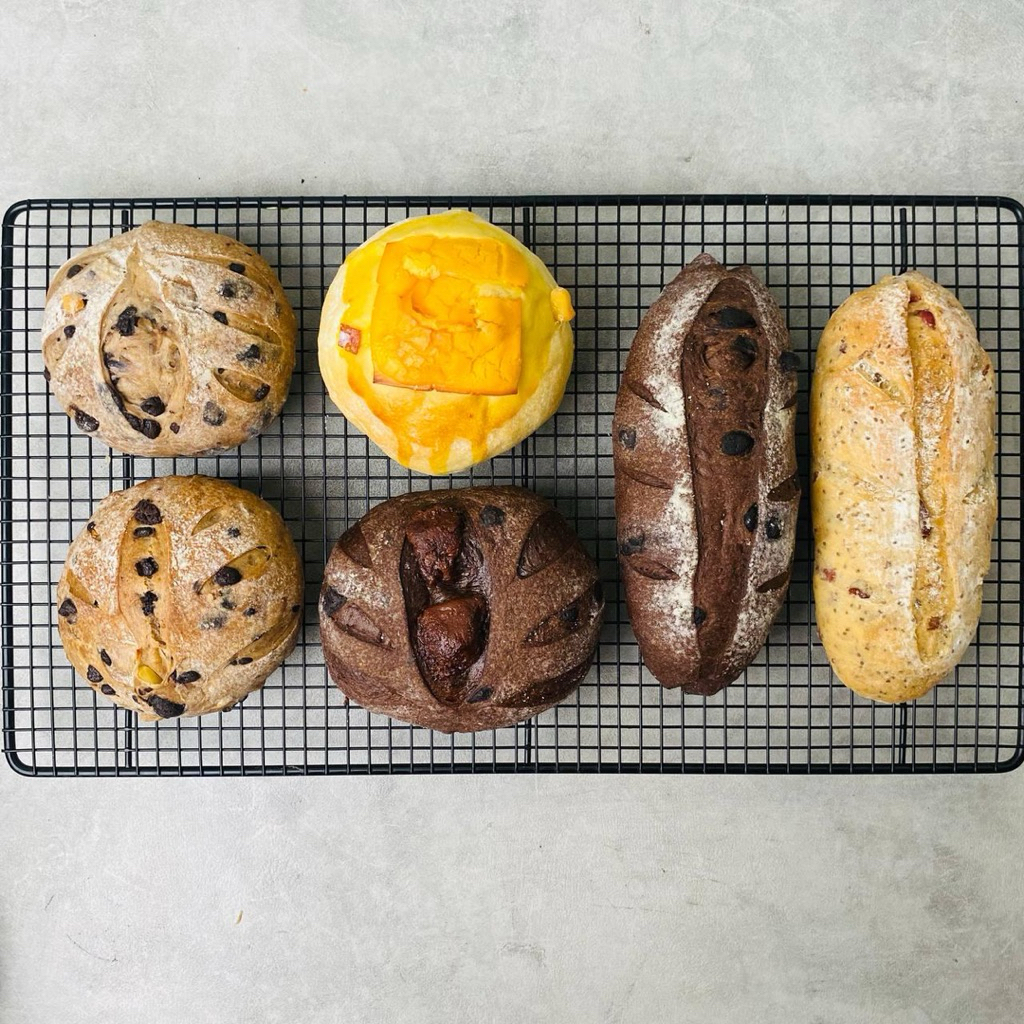 

Sourdough By Wintje’s Cake / Soft Sourdough / Rustic Sourdough / Sourdough Jakarta