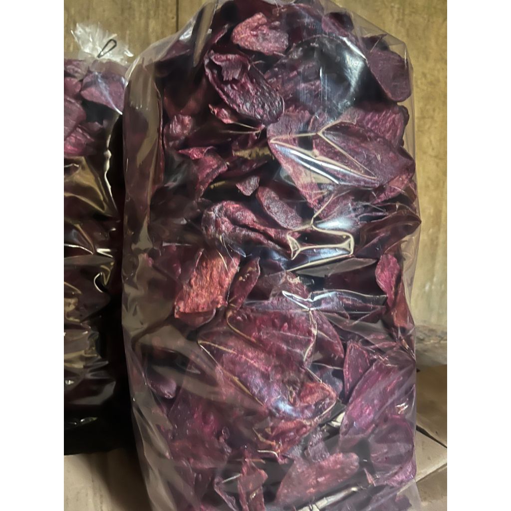 

Camilan Kripik Ubi/Kripik Ketela/Kripik Telo Ungu & Telo Madu Kemasan (200 )