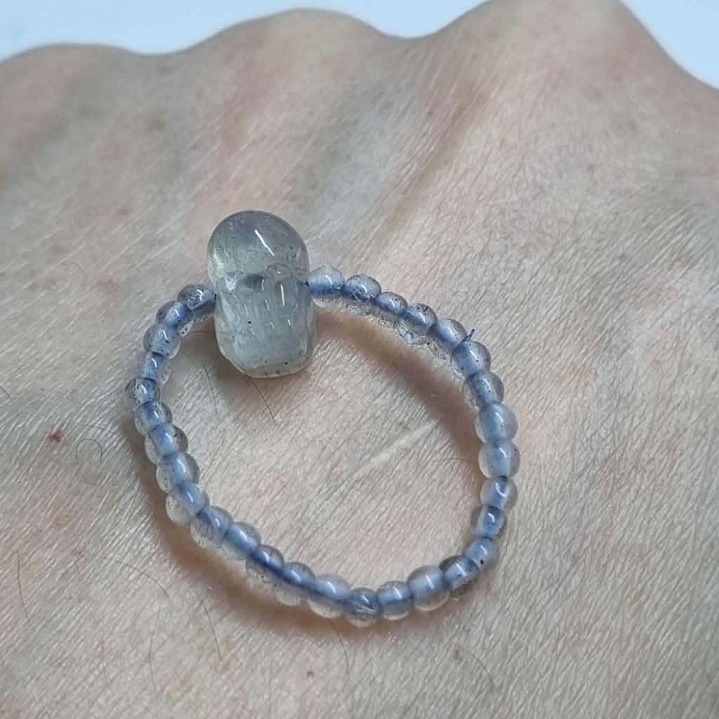 (Swancraft SW-1244R) Cincin Cantik Ring Lucu Labradorit bentuk Pixue untuk Wanita Pria Natural Stone