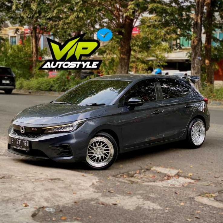 PROMO PAKET VELG BAN TERMURAH HONDA CITY TAMPILAN RACING HSR PADDOCK RING 17 RATA BODY STOK TERBATAS