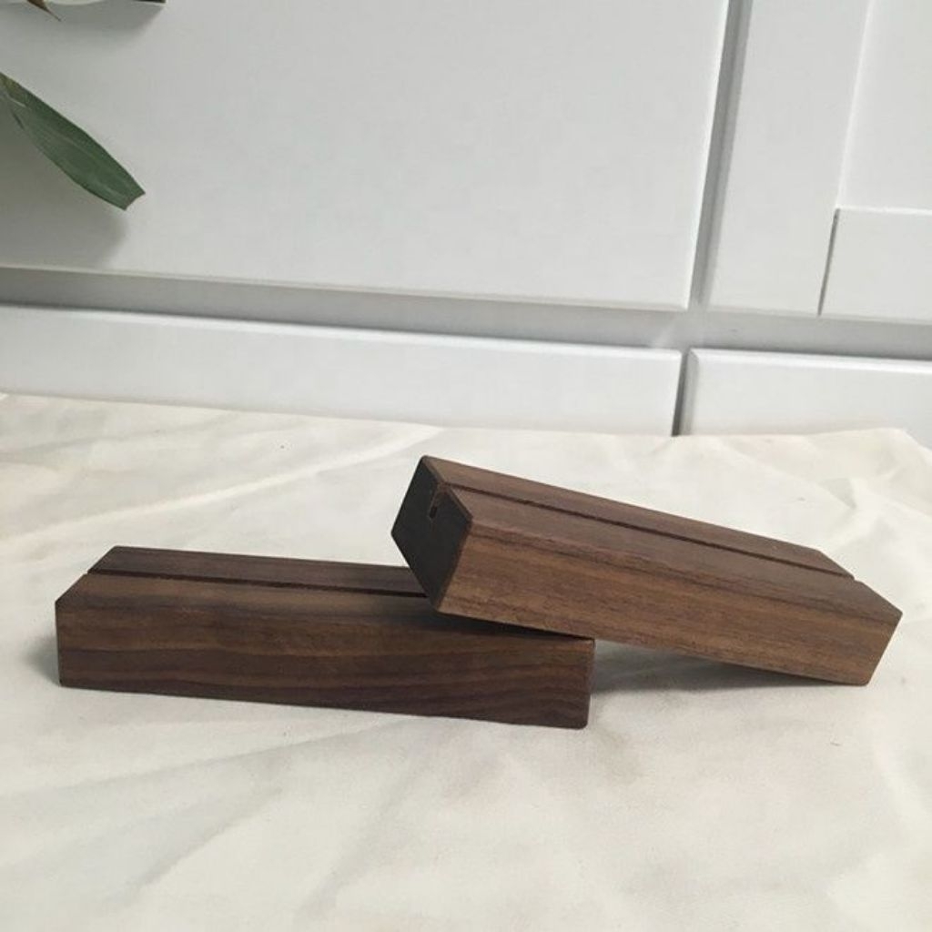 

SMMWOOD STAND KAYU UNTUK AKRILIK | FOTO | KALENDER | KARTU NAMA