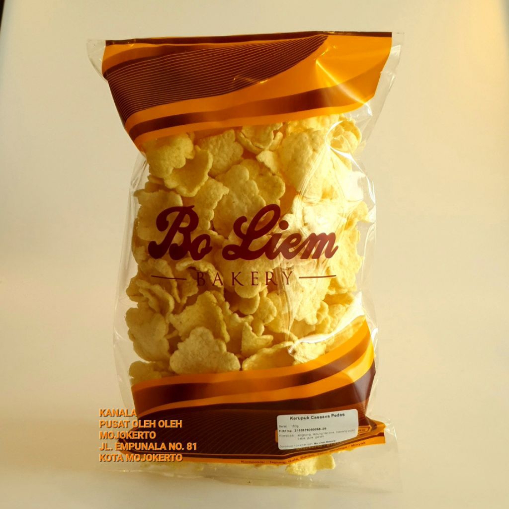 

Kerupuk Cassava pedas Boliem