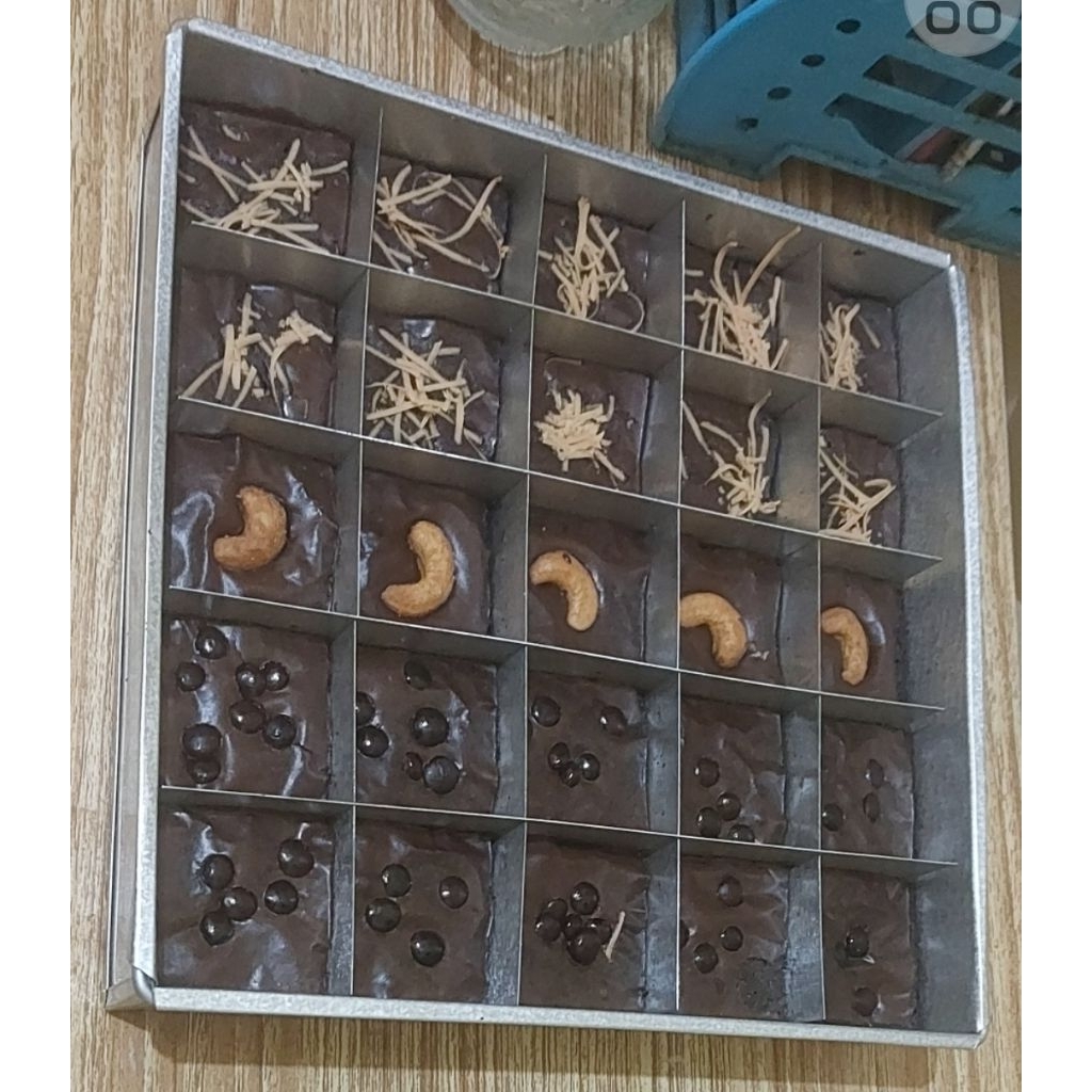 

FudgyBrownies20×20