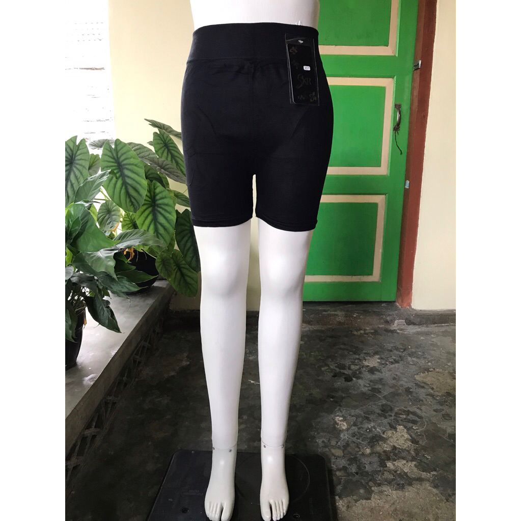 Legging hotpants Imporst SKR 301 // Legging Pendek SKR 301 //
